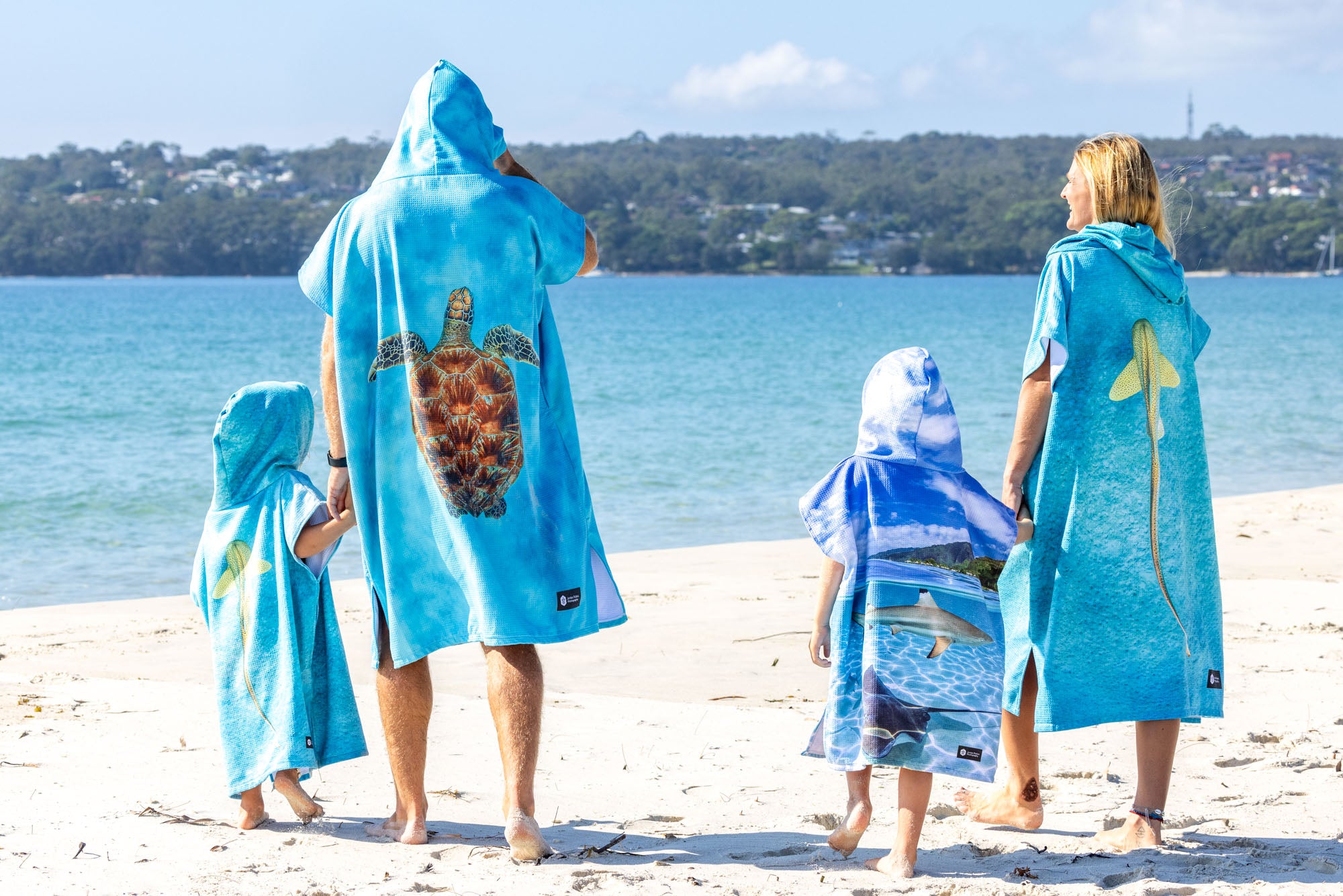 Leopard Shark Ningaloo Reef - Kids Hooded Beach Towel