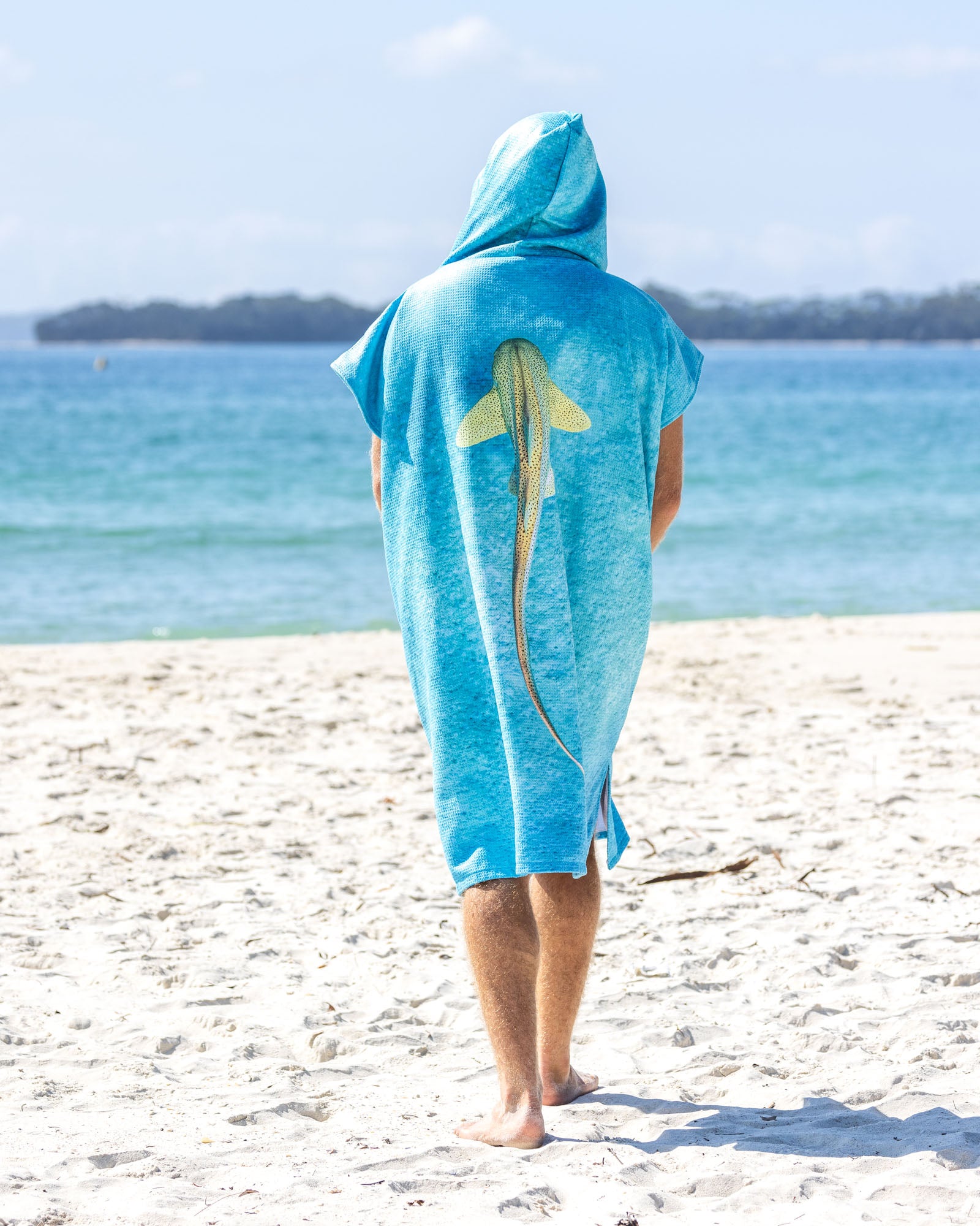 Leopard Shark Ningaloo Reef - Adults Hooded Beach Towel