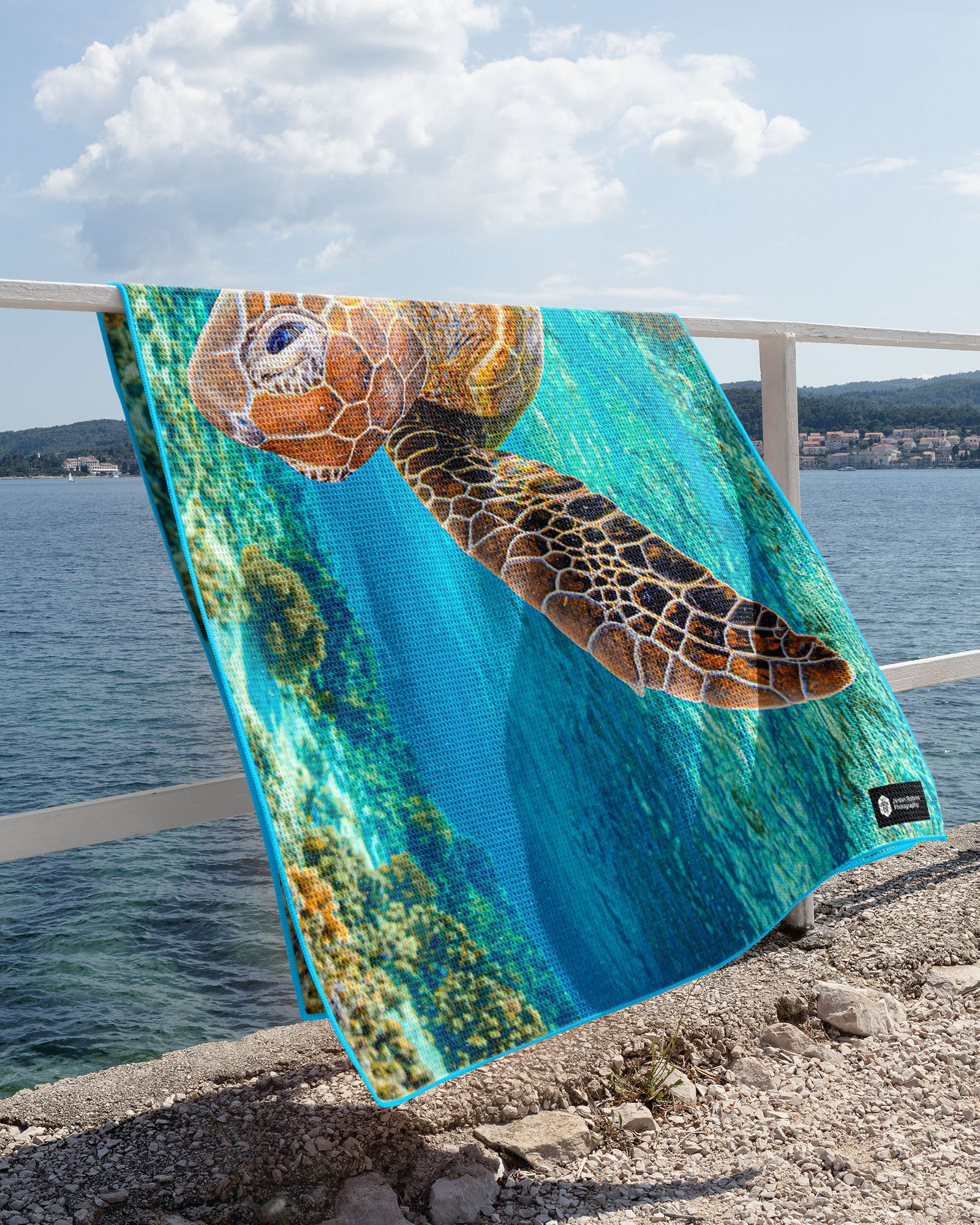 Flying Turtle - Beach Towel